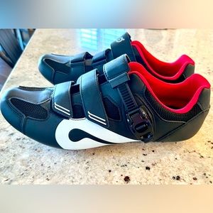 Peloton Size 11 (45) shoes